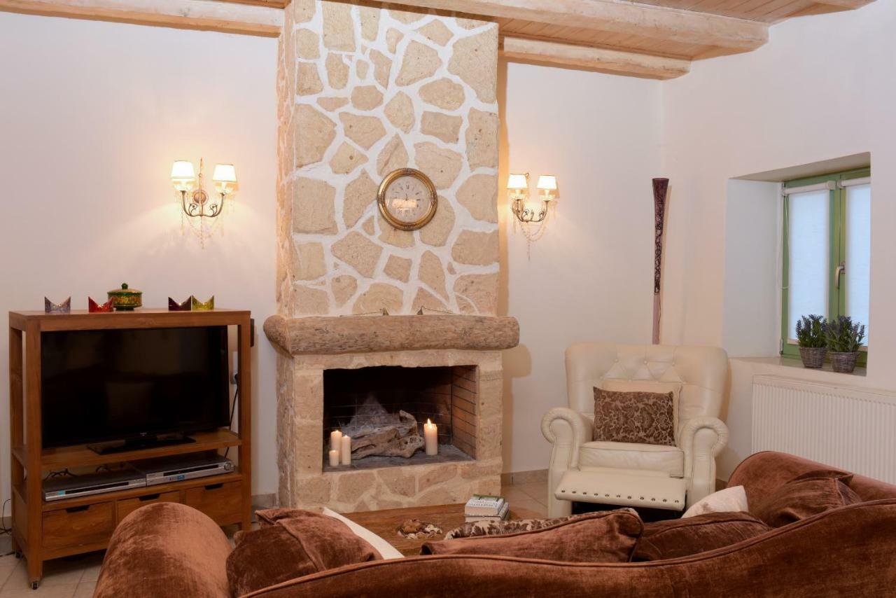 Ágios Matthaíos Glavounos House 빌라 외부 사진